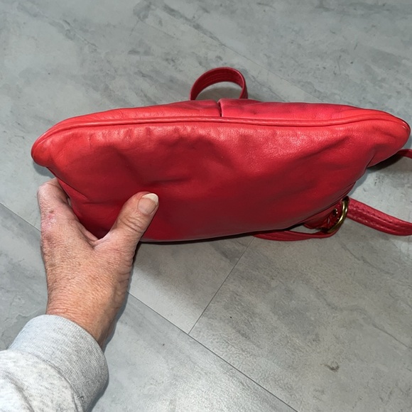 Marc by Marc Jacobs  Crossbody bag   coral red  GUC refurb. 2 Turnlock Front Poc - Picture 15 of 16